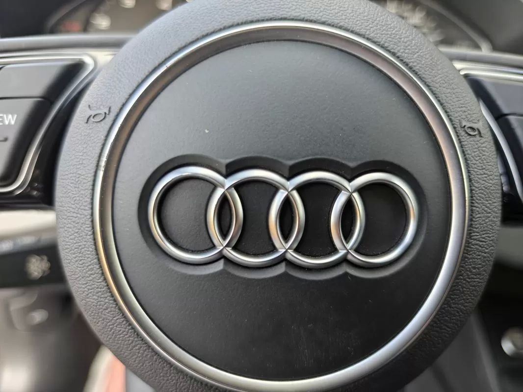 audi-a4-avant-2019-diesel-1968cc
