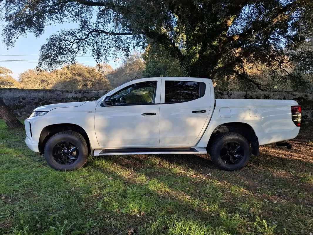 mitsubishi-l200-2022-diesel-2268cc