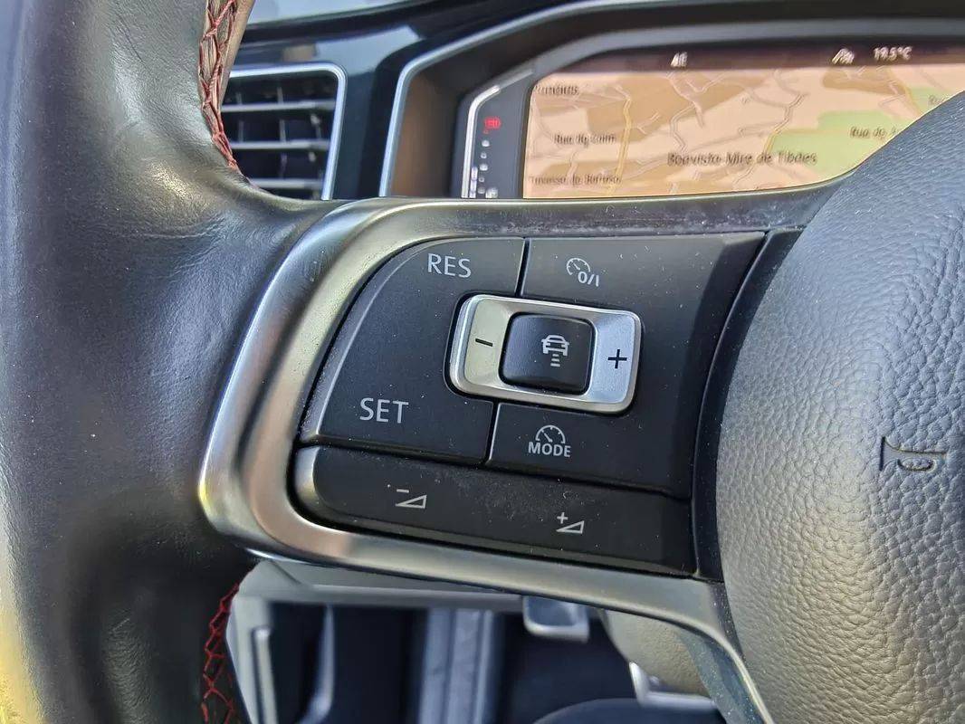 volkswagen-polo-2018-gasolina-1984cc