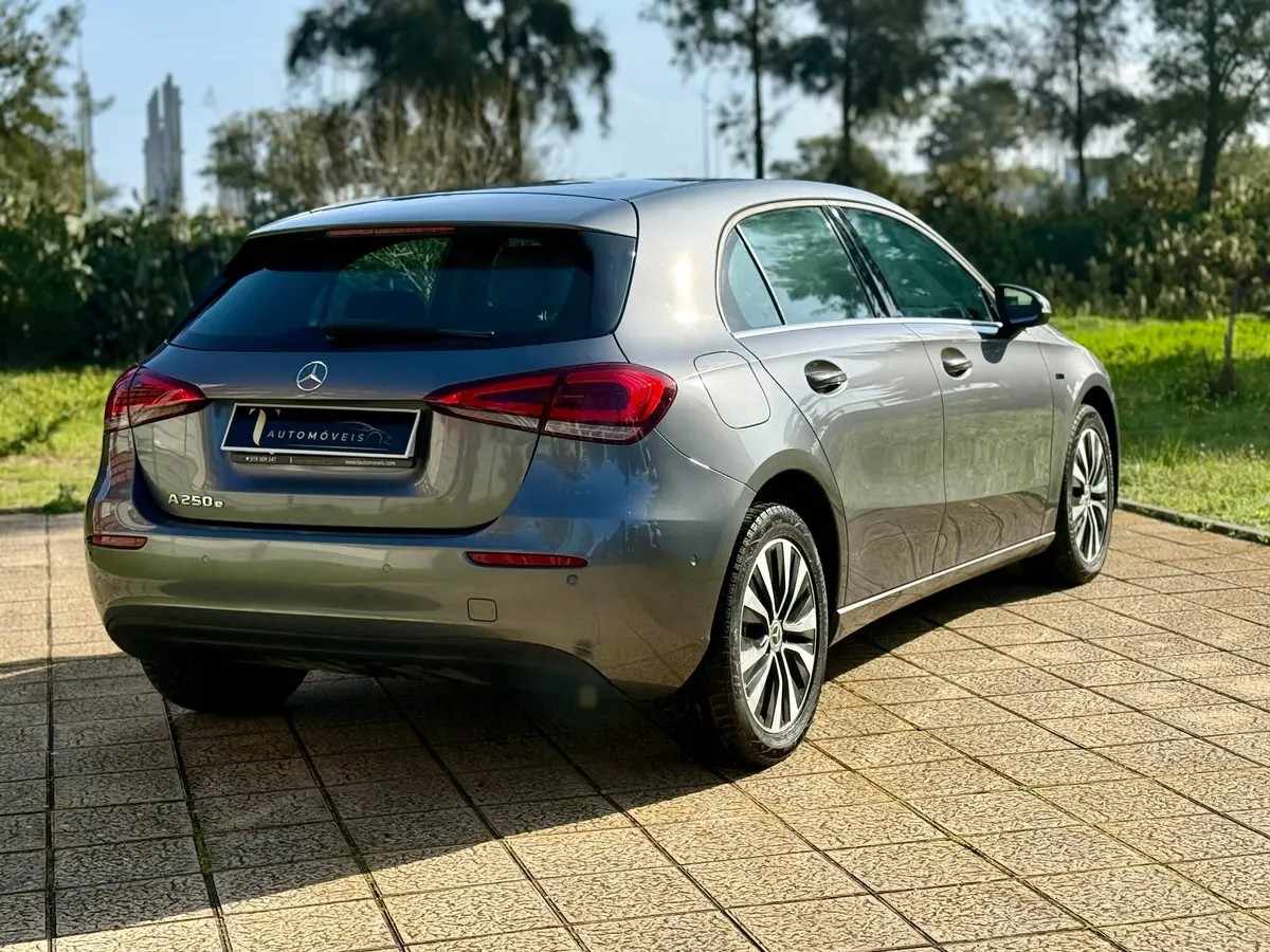 mercedes-benz-classe-a-2020-hibrido-a-gasolina-1332cc