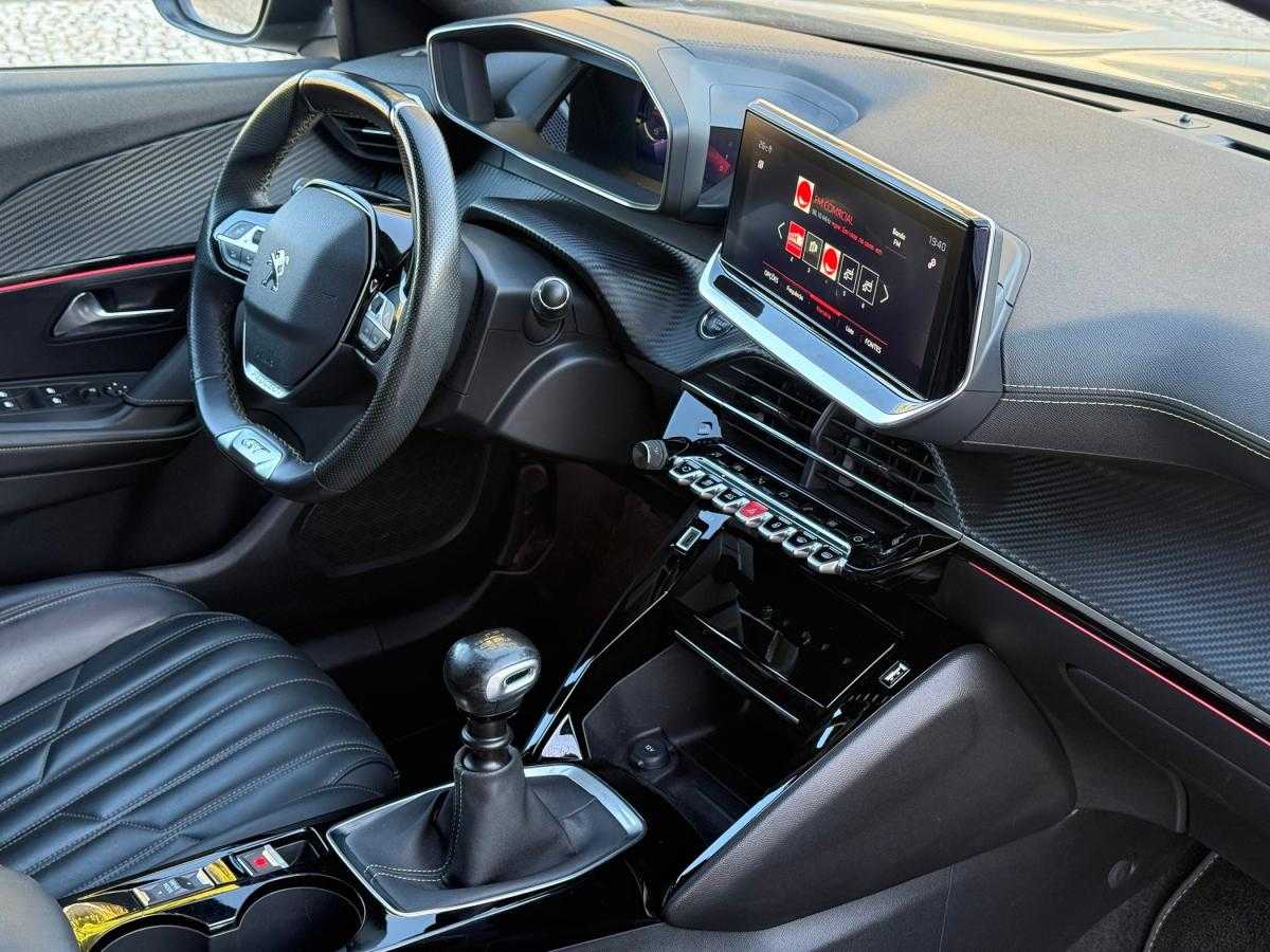 peugeot-2008-2021-gasolina-1199cc