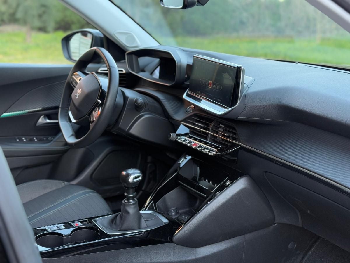 peugeot-2008-2020-gasolina-1199cc