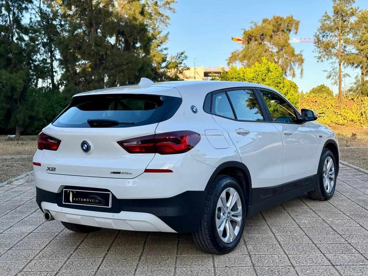 bmw-x2-2022-hibrido-a-gasolina-1499cc