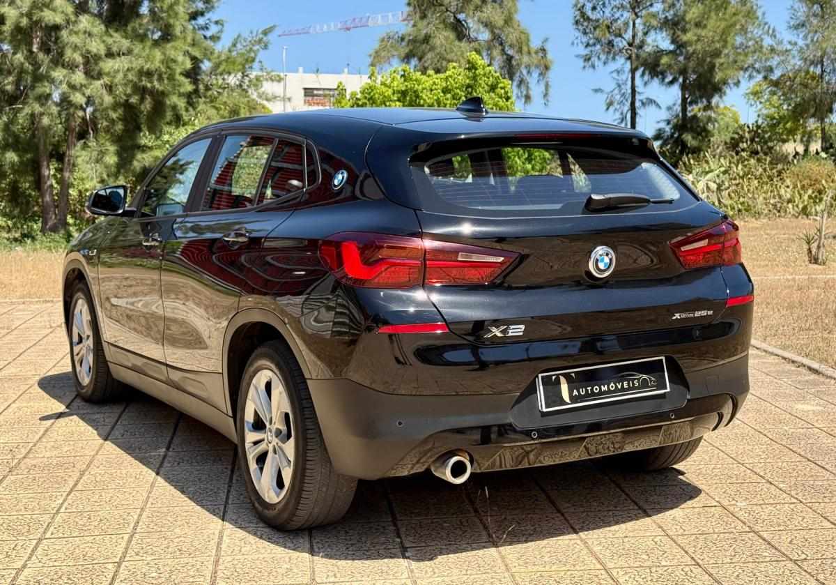 bmw-x2-2022-hibrido-a-gasolina-1499cc