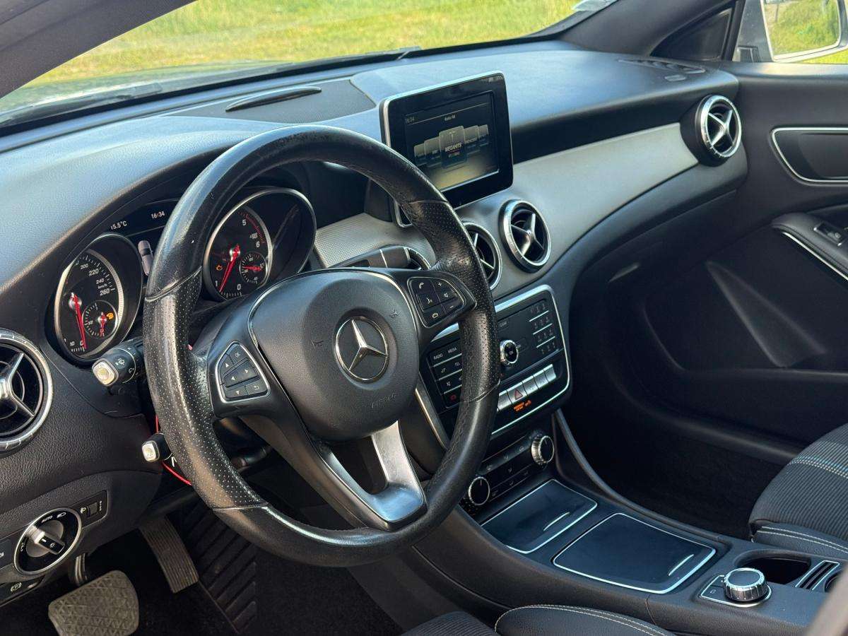 mercedes-benz-cla-2017-diesel-1461cc