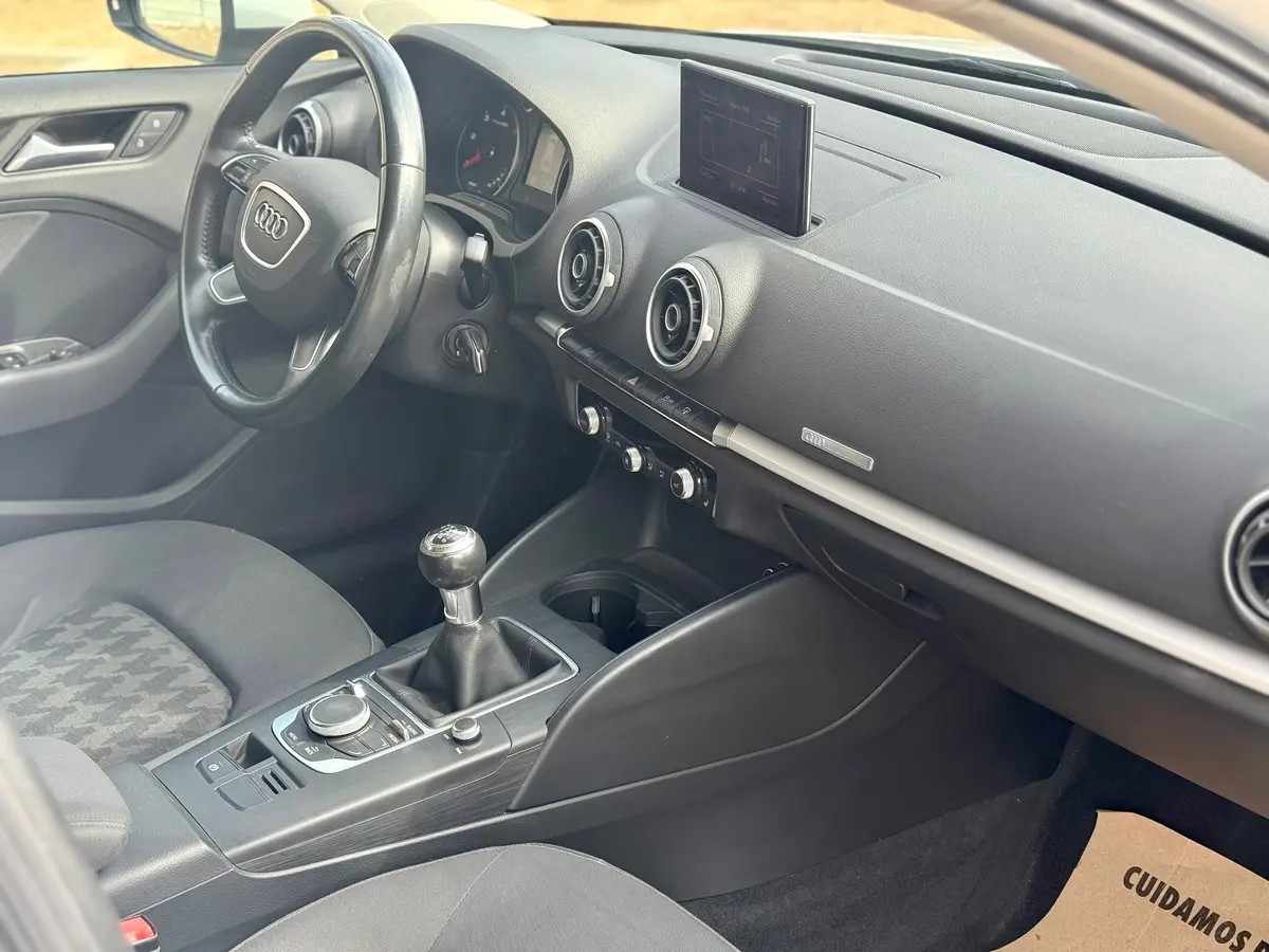 audi-a3-sportback-2016-diesel-1598cc