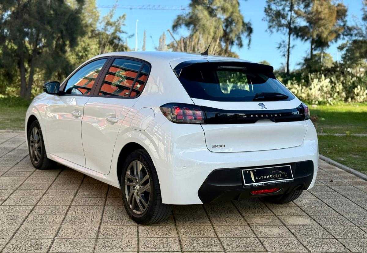 peugeot-208-2022-gasolina-1199cc