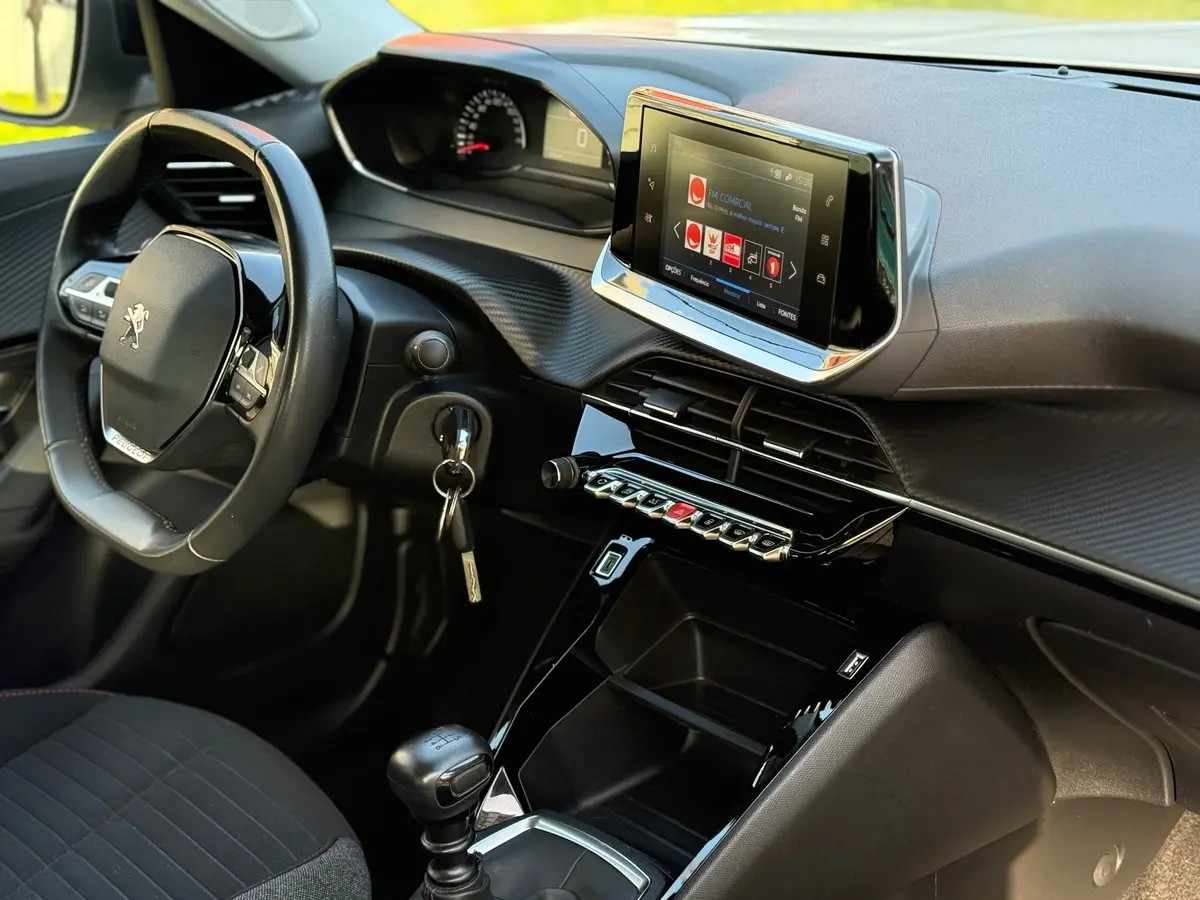 peugeot-2008-2022-diesel-1499cc
