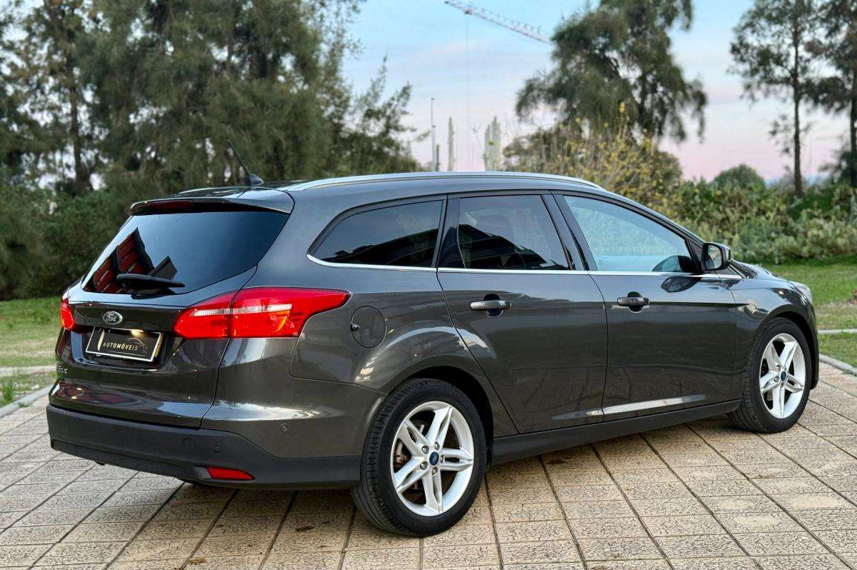 ford-focus-sw-2018-diesel-1499cc
