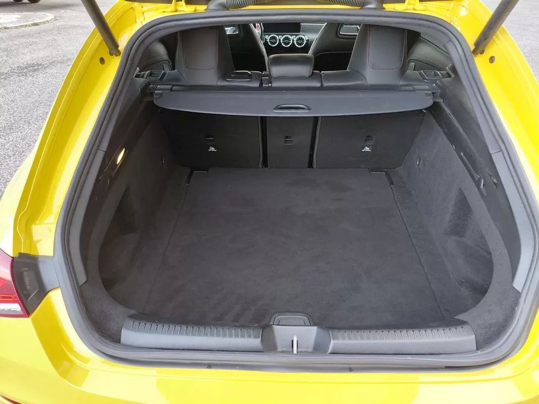 mercedes-benz-cla-2023-diesel-2143cc