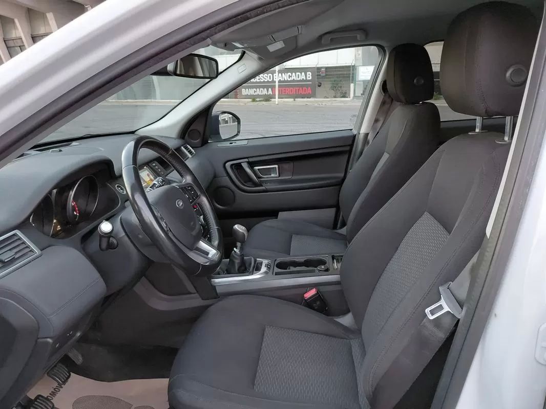 land-rover-discovery-sport-2017-diesel-1999cc
