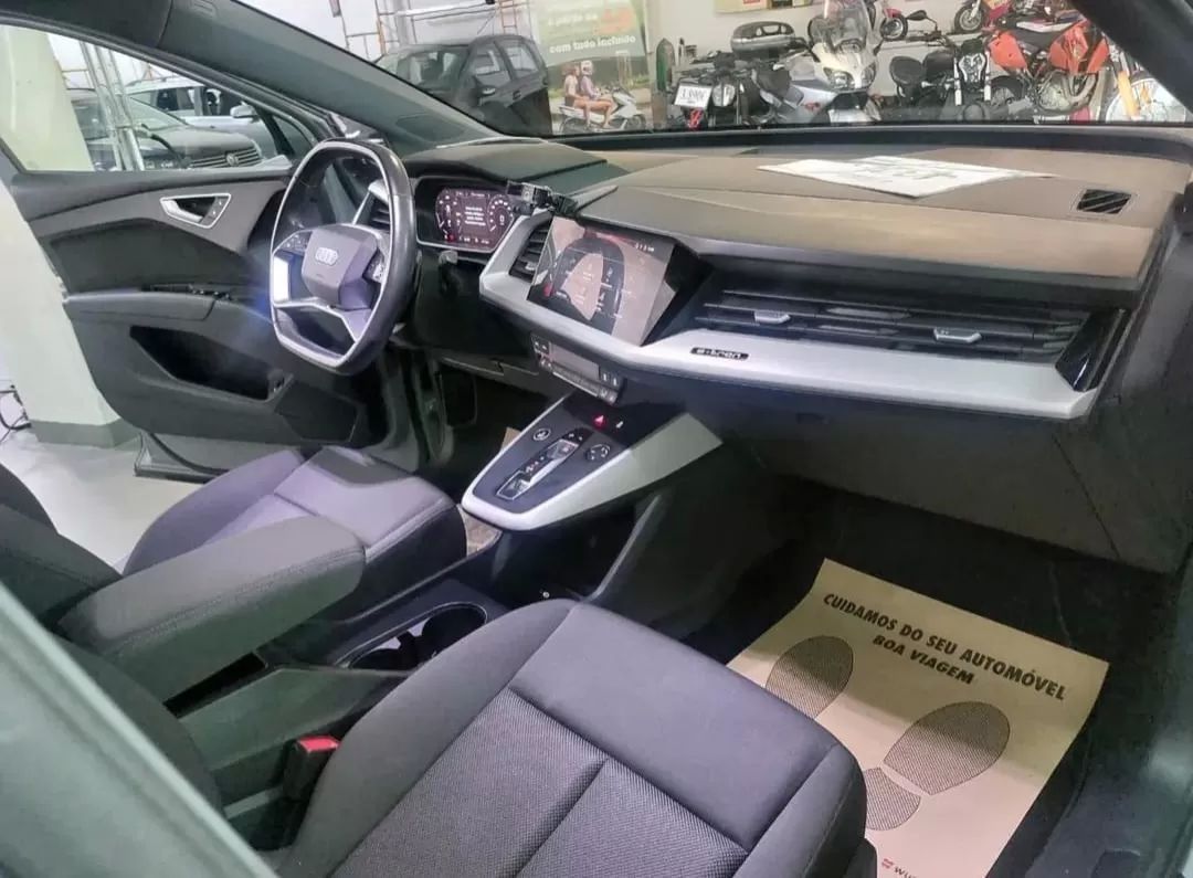 audi-q4-e-tron-2021-eletrico-200cc
