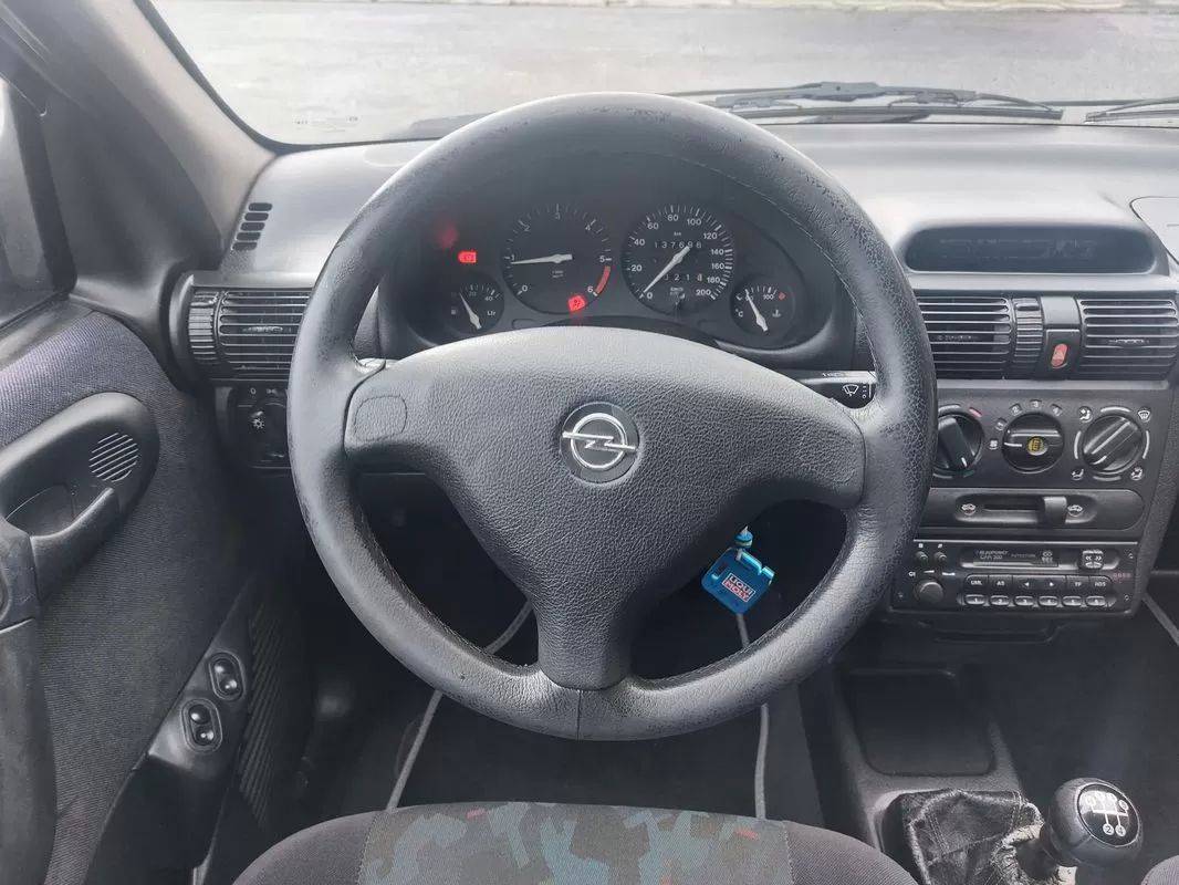 opel-corsa-2000-diesel-1488cc