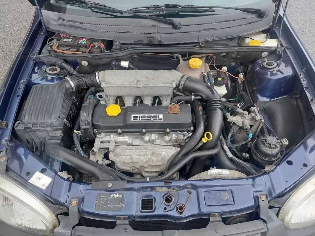 opel-corsa-2000-diesel-1488cc