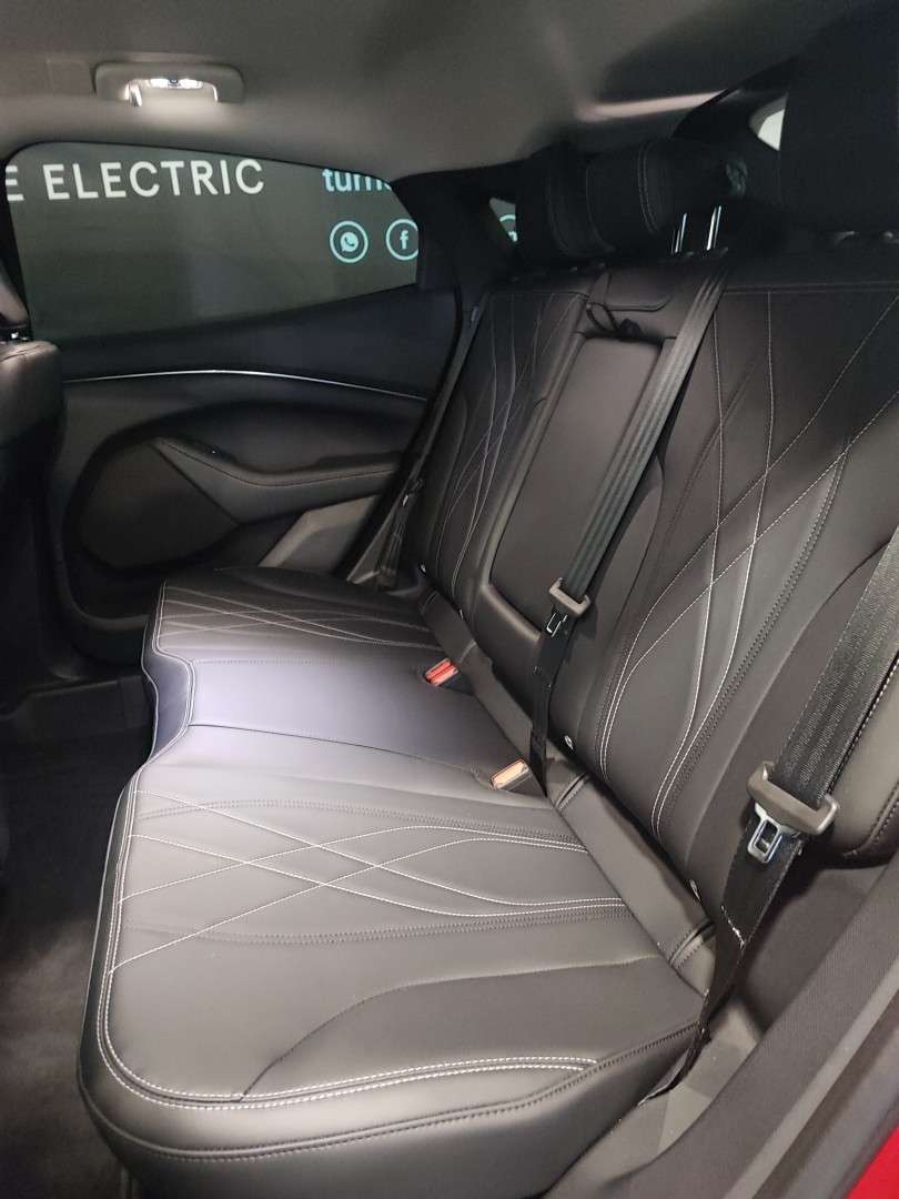 ford-mustang-mach-e-2024-eletrico-0cc