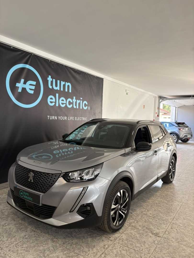 peugeot-e-2008-2022-eletrico-0cc