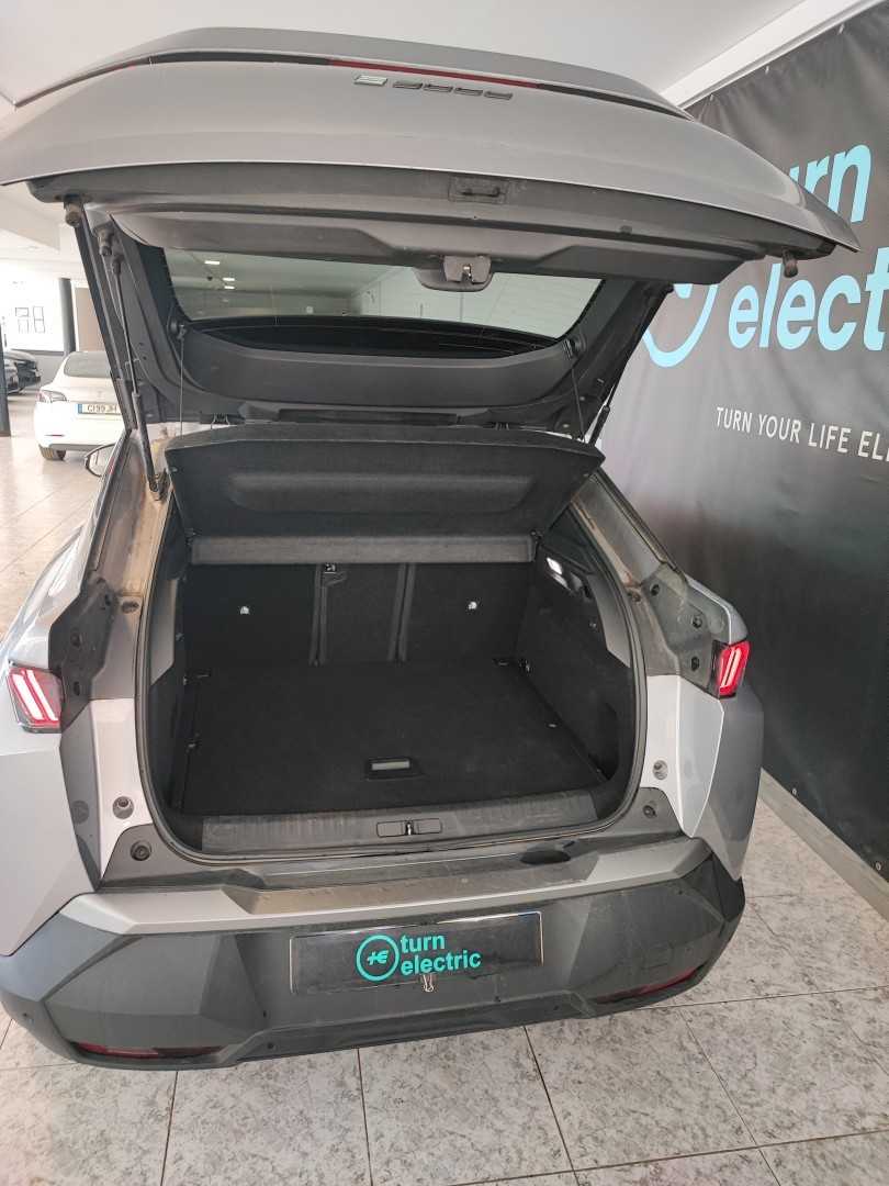 peugeot-e-3008-2025-eletrico-0cc