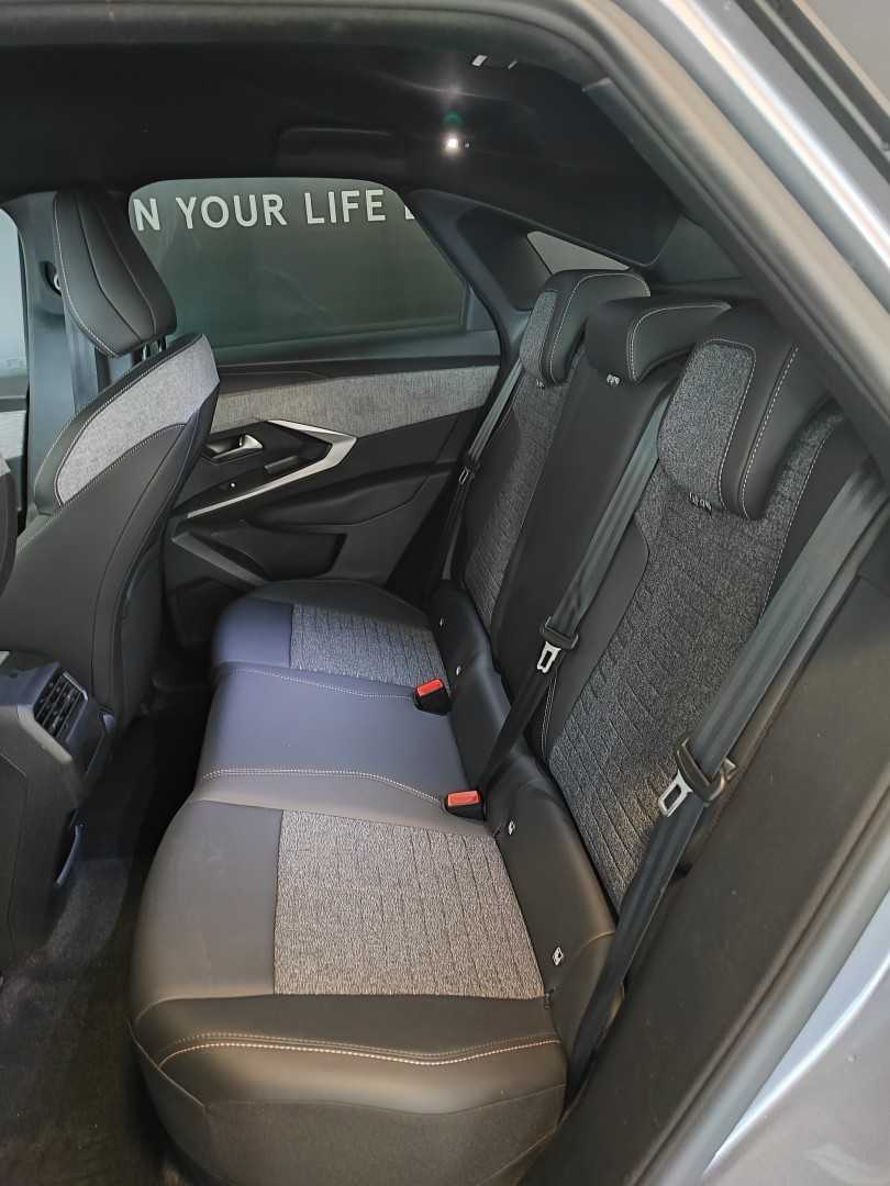 peugeot-e-3008-2025-eletrico-0cc