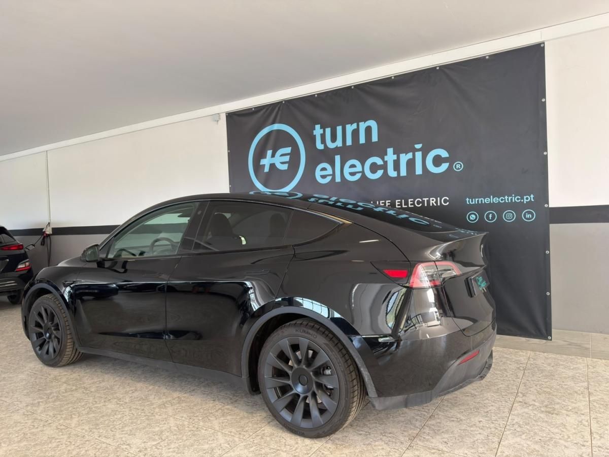 tesla-model-y-2024-eletrico-0cc