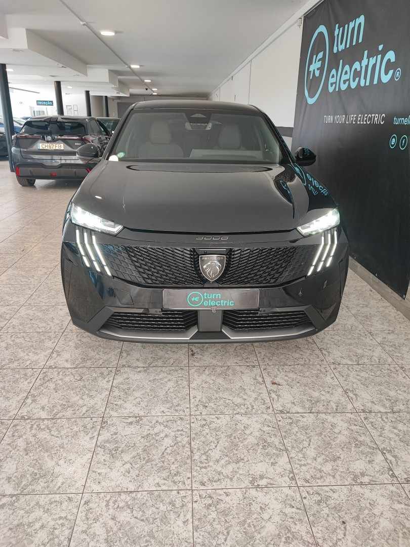 peugeot-e-3008-2025-eletrico-0cc