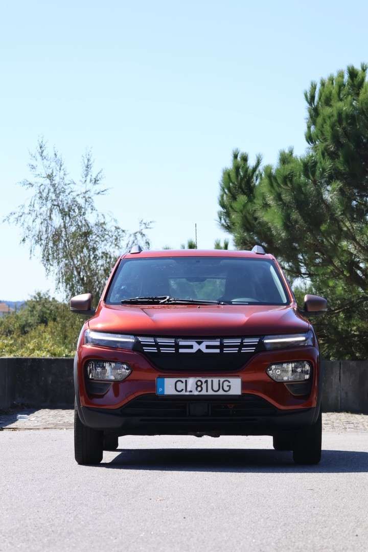 dacia-spring-2023-eletrico-0cc