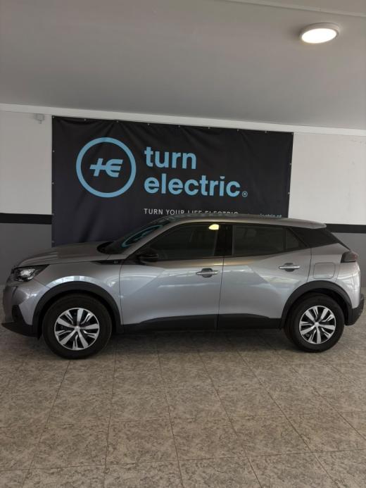 peugeot-e-2008-2023-eletrico-0cc