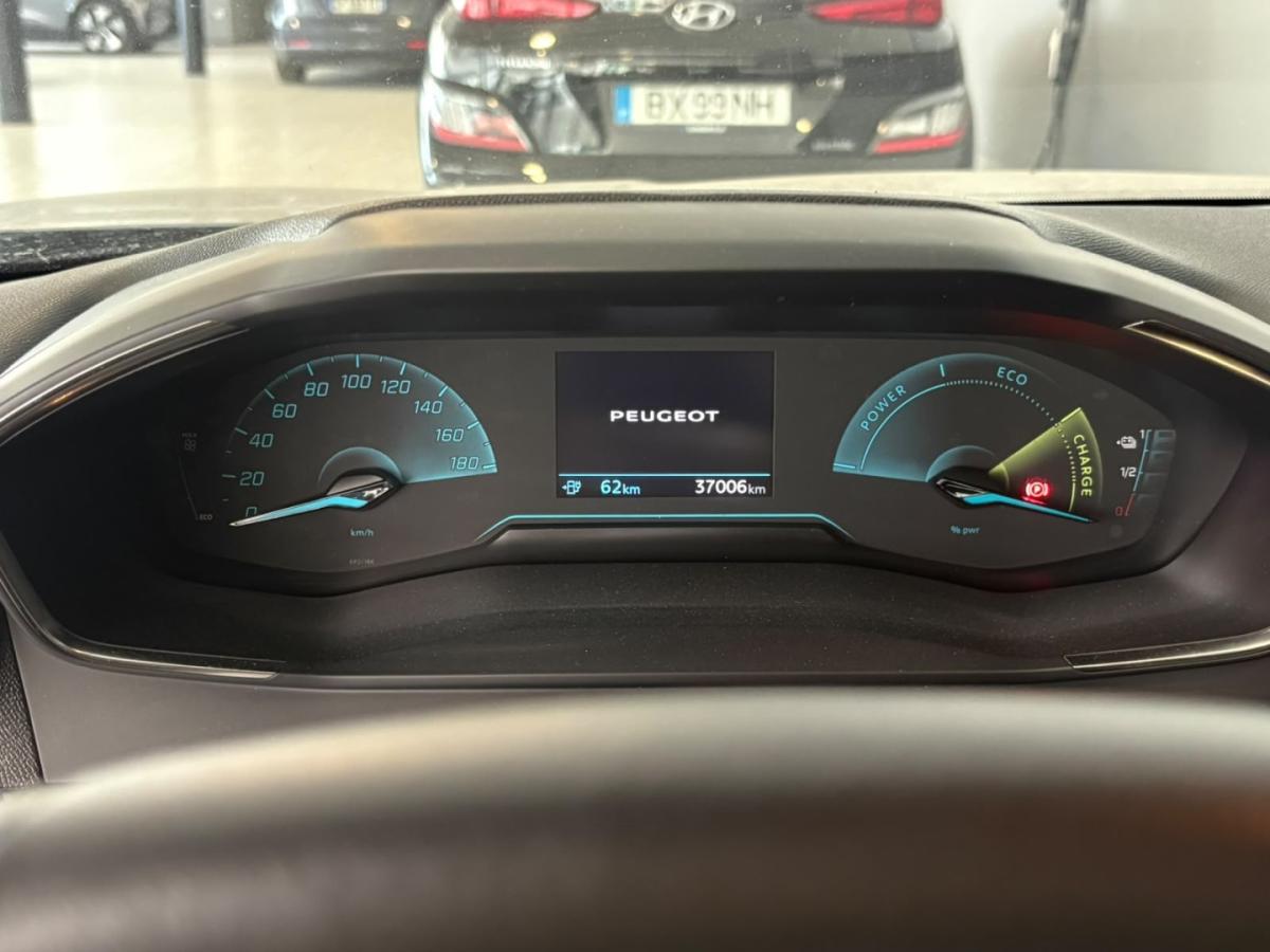 peugeot-e-2008-2023-eletrico-0cc