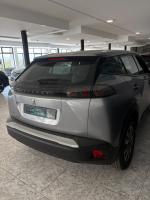 peugeot-e-2008-2023-eletrico-0cc