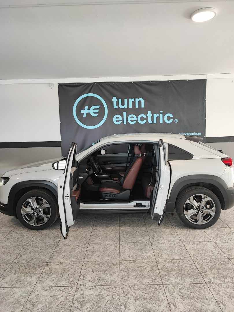 mazda-mx-30-2023-eletrico-0cc