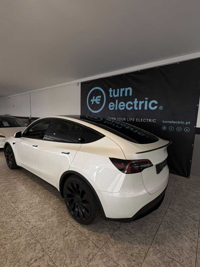tesla-model-y-2023-eletrico-0cc