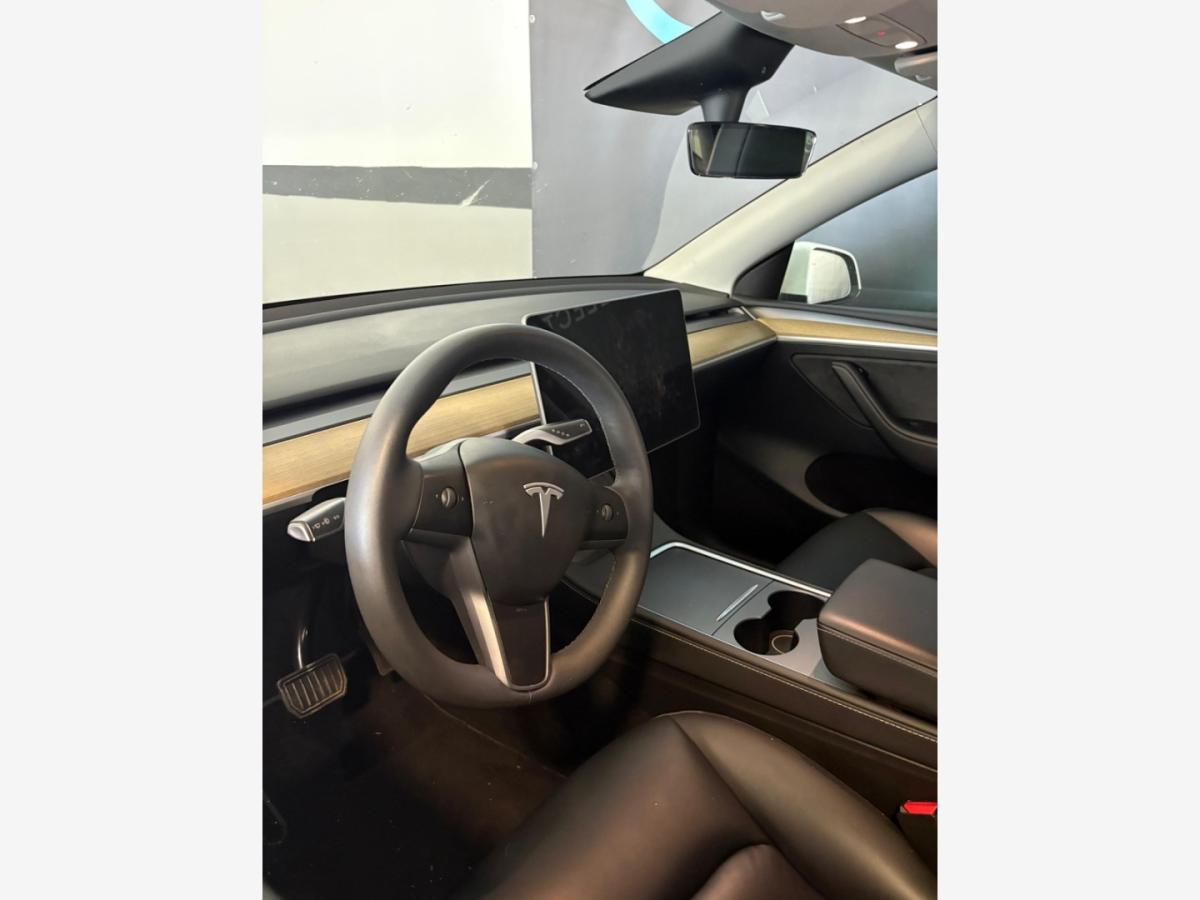 tesla-model-y-2022-eletrico-0cc