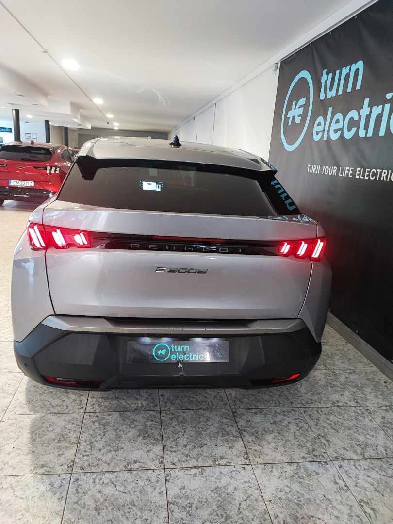peugeot-e-3008-2025-eletrico-0cc