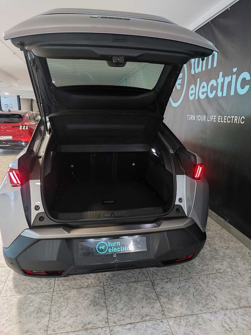 peugeot-e-3008-2025-eletrico-0cc