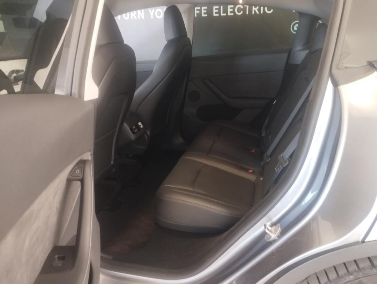 tesla-model-y-2023-eletrico-0cc
