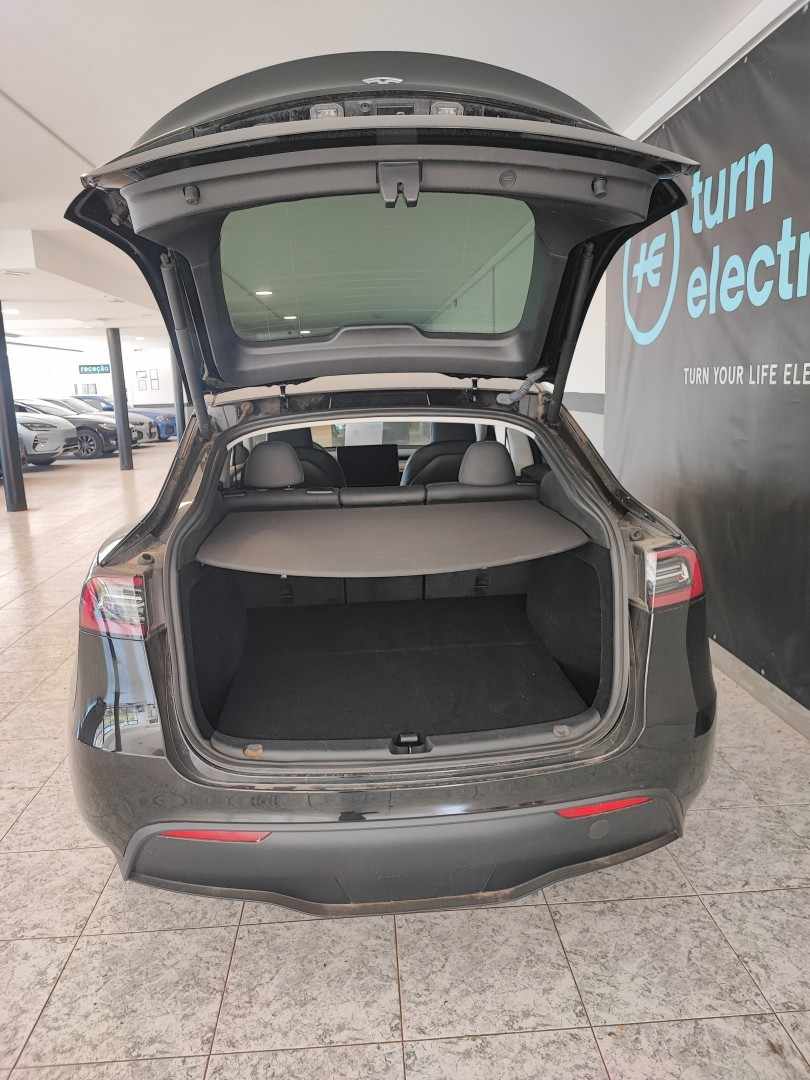 tesla-model-y-2023-eletrico-0cc