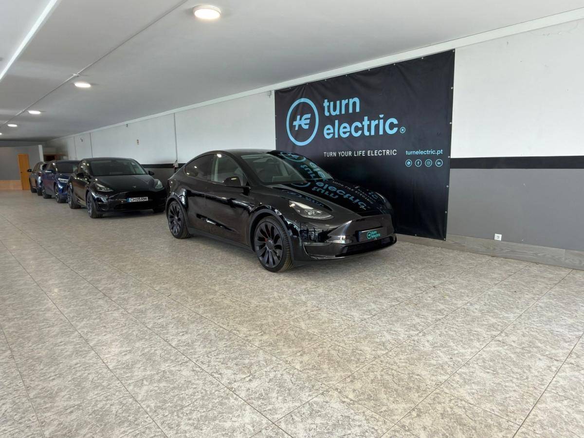 tesla-model-y-2023-eletrico-0cc