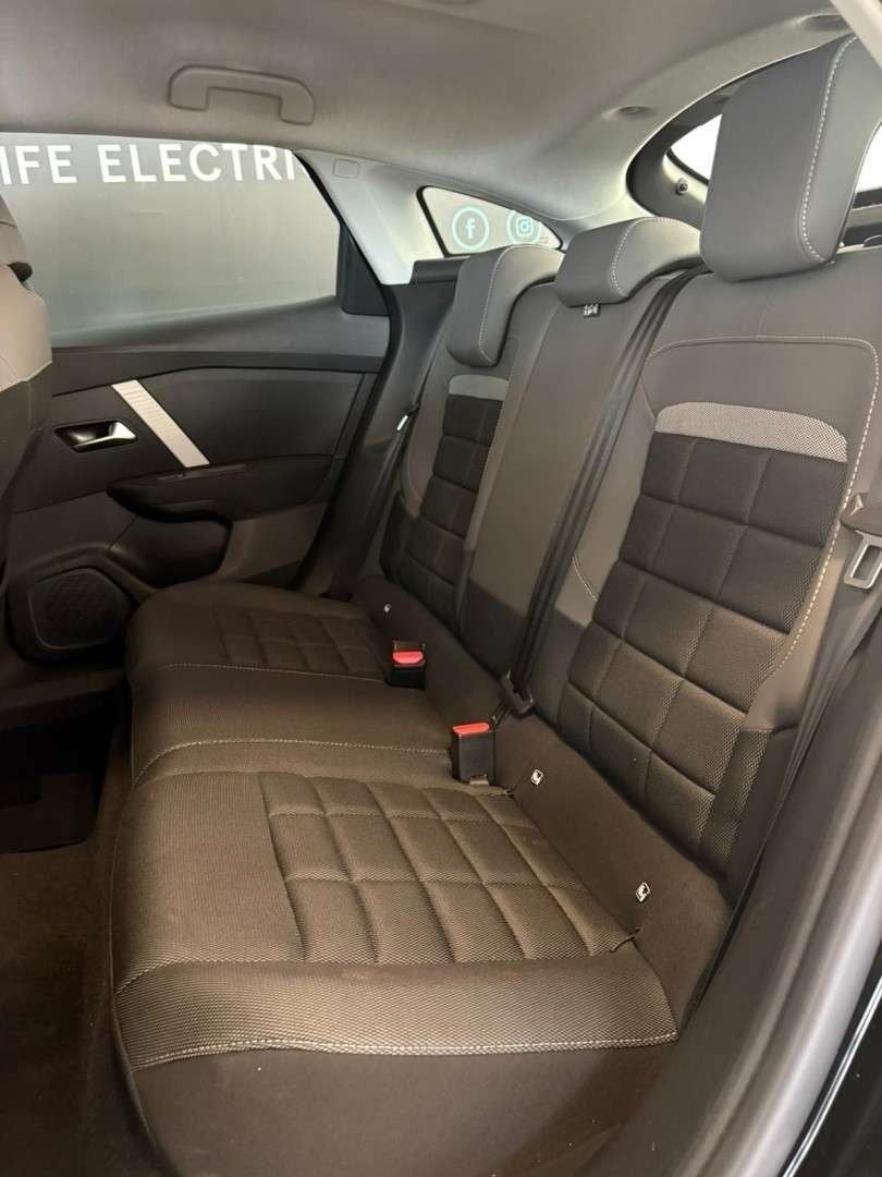 citroen-c4-2025-eletrico-0cc