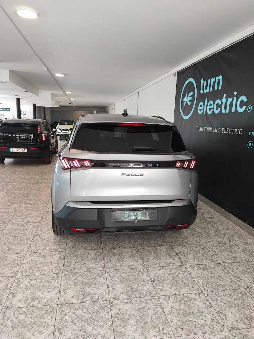 peugeot-5008-2025-eletrico-0cc