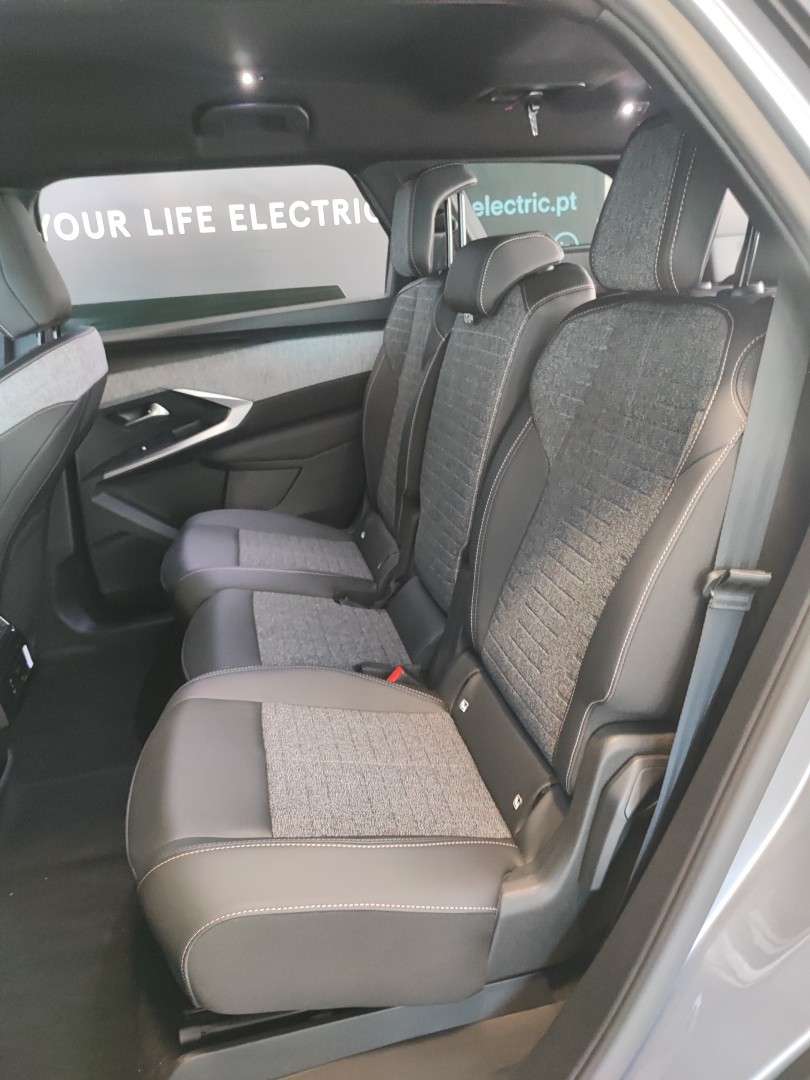 peugeot-5008-2025-eletrico-0cc