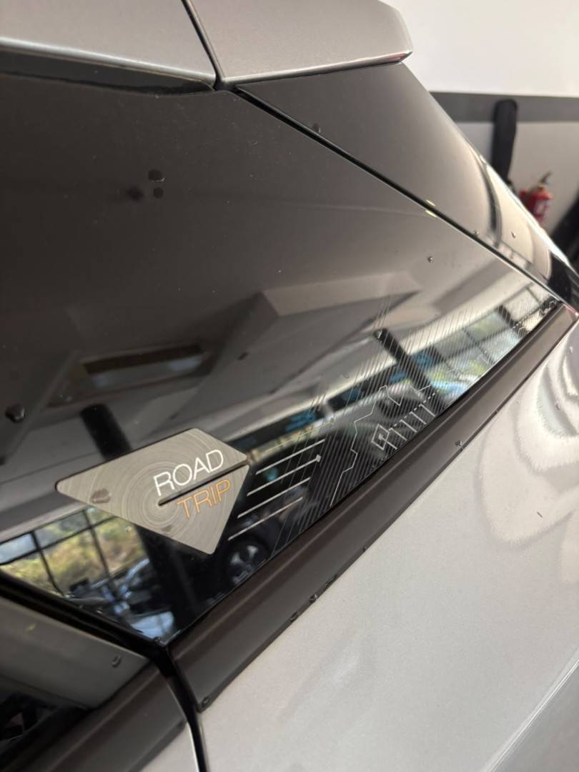 peugeot-e-2008-2022-eletrico-0cc