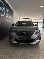peugeot-e-2008-2022-eletrico-0cc