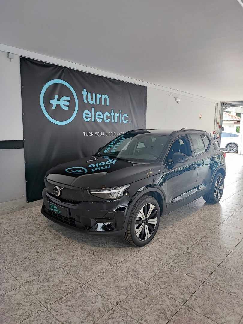 volvo-xc40-2023-eletrico-0cc