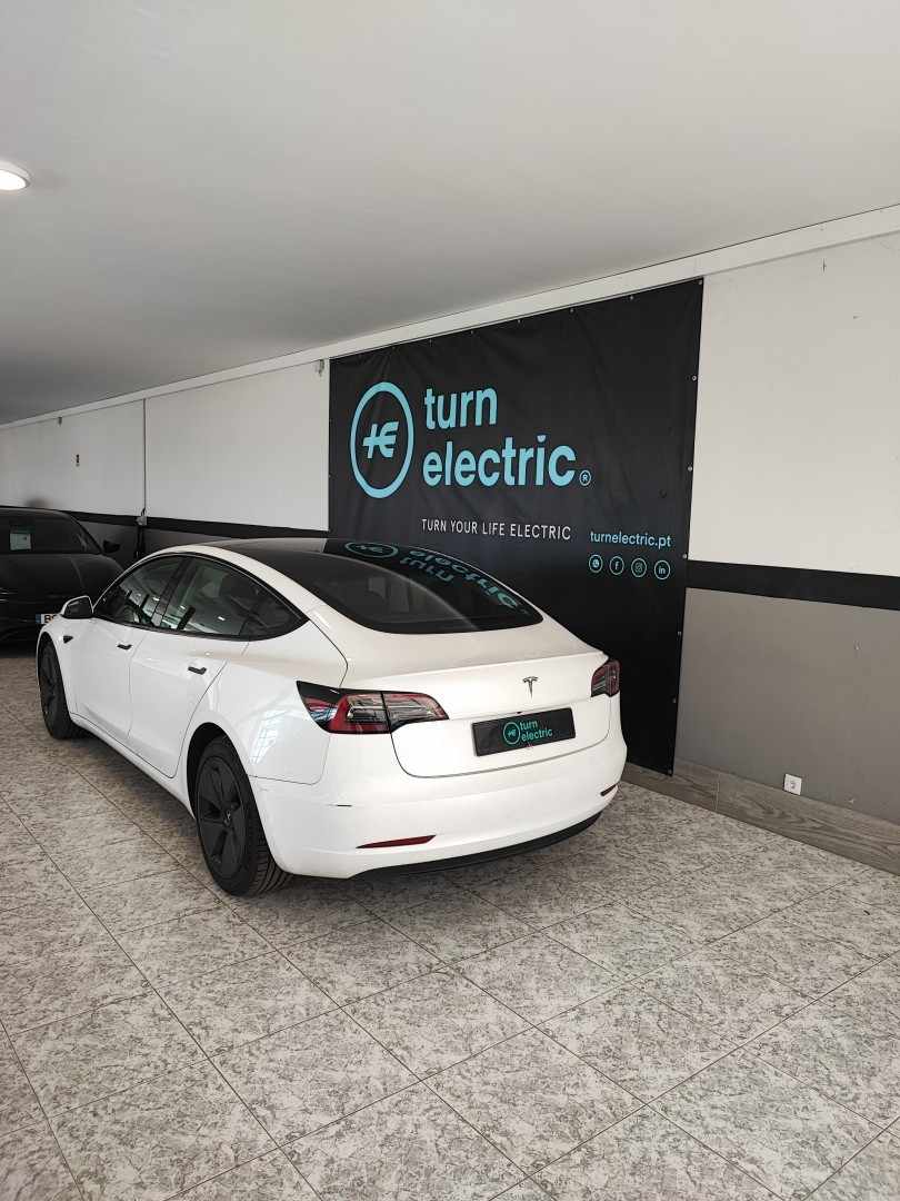 tesla-model-3-2023-eletrico-0cc