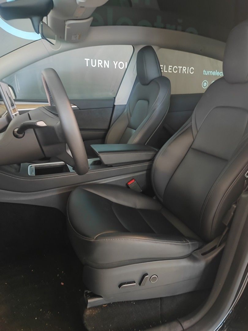 tesla-model-y-2023-eletrico-0cc