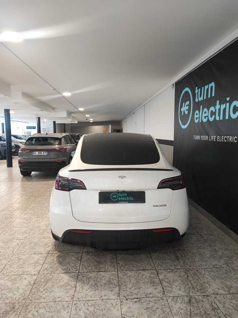 tesla-model-y-2024-eletrico-0cc