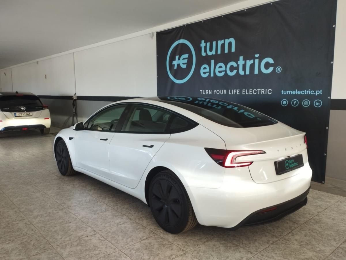 tesla-model-3-2024-eletrico-0cc
