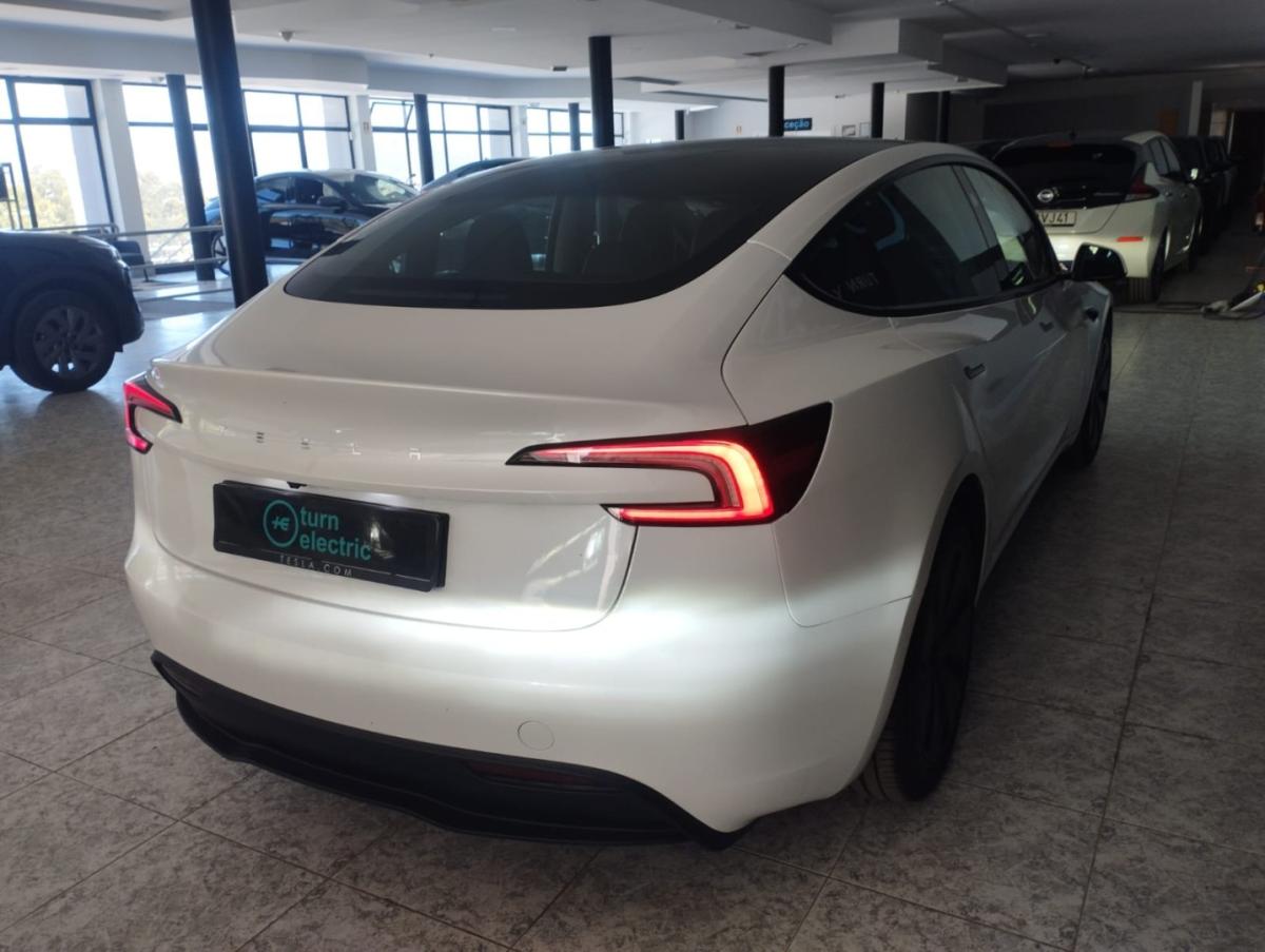 tesla-model-3-2024-eletrico-0cc