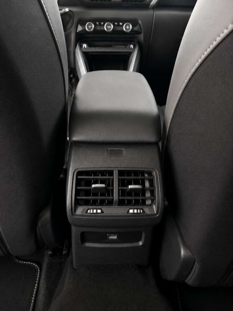 citroen-c4-2025-eletrico-0cc