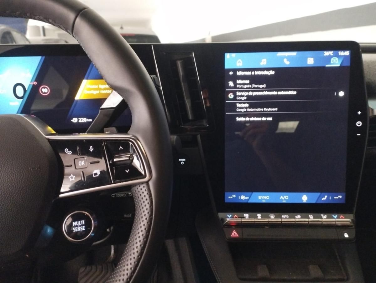 renault-megane-e-tech-2025-eletrico-0cc