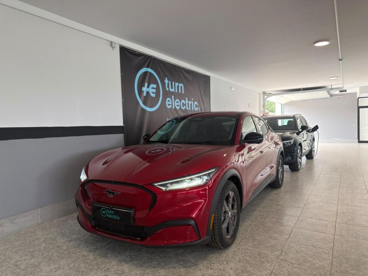 ford-mustang-mach-e-2023-eletrico-0cc